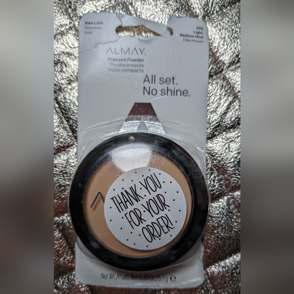 Almay Light, Medium Pressed Powder. All Set No Shine